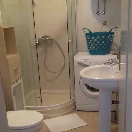 Apartman Ruza Apartment *